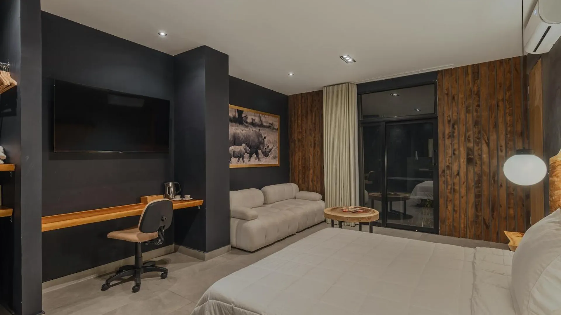 Hotel Zelva Poblado Medellín 4*,  Colombia