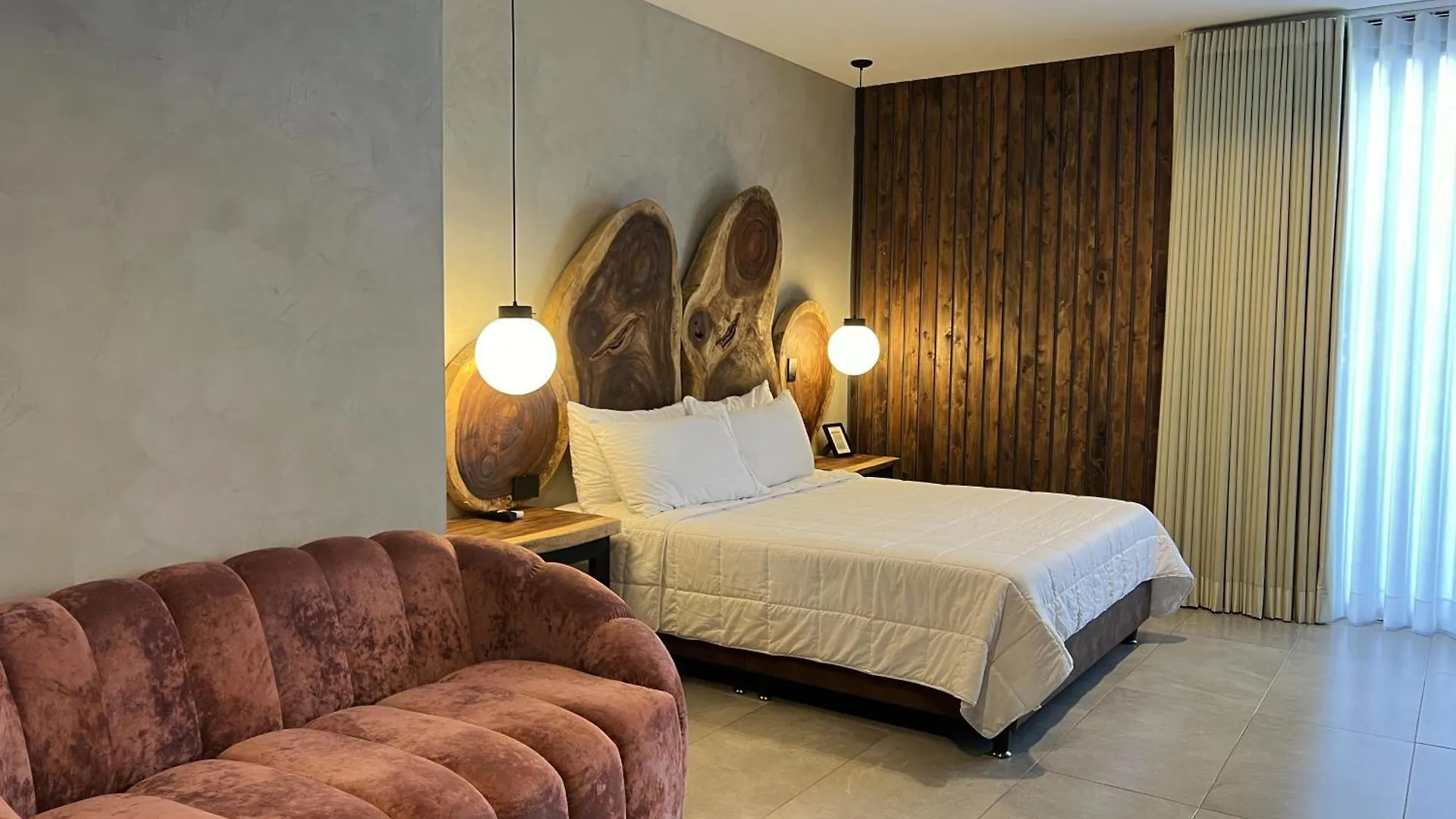 ****  Hotel Zelva Poblado Medellín Colombia