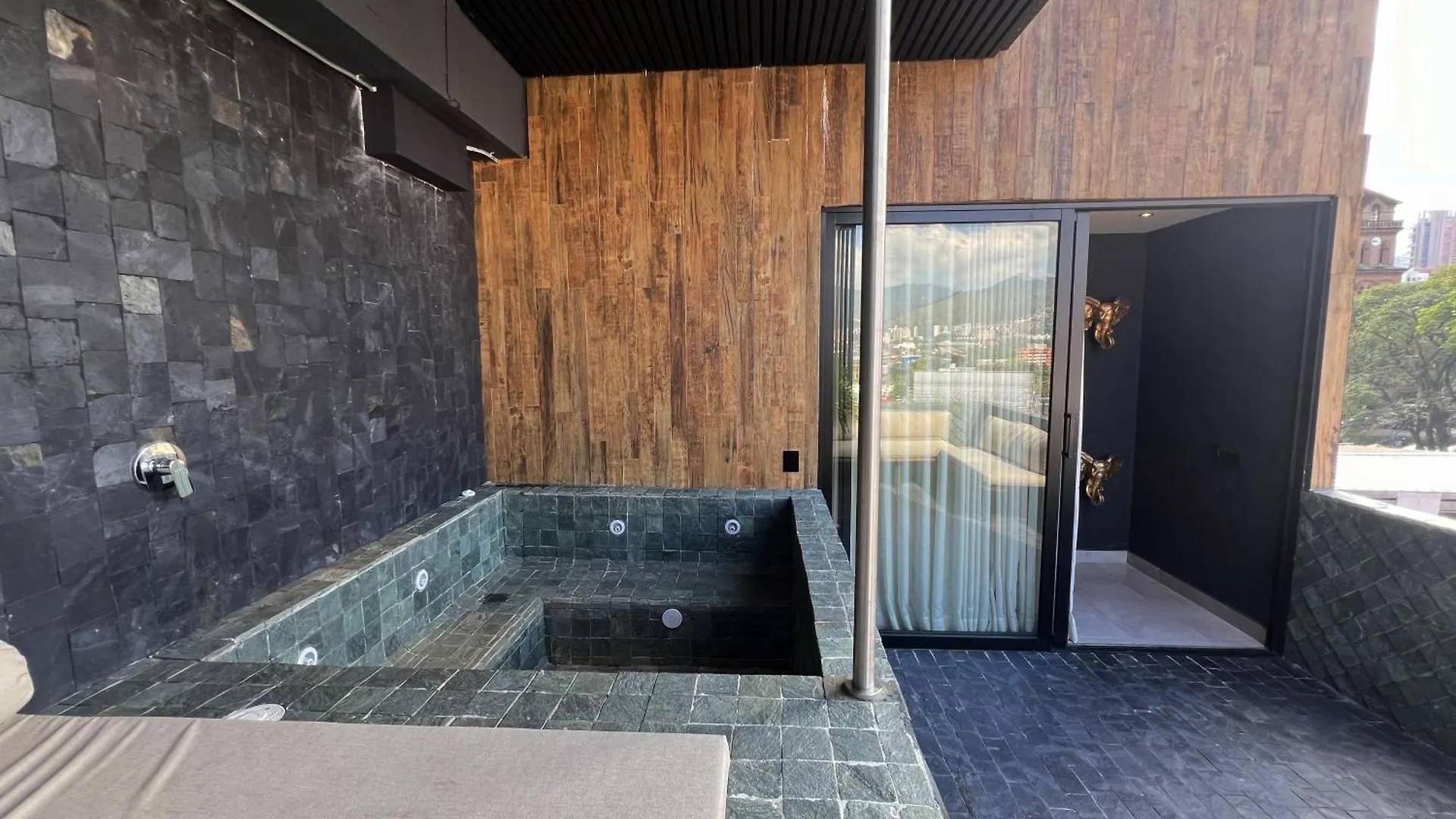 Hotel Zelva Poblado Medellín